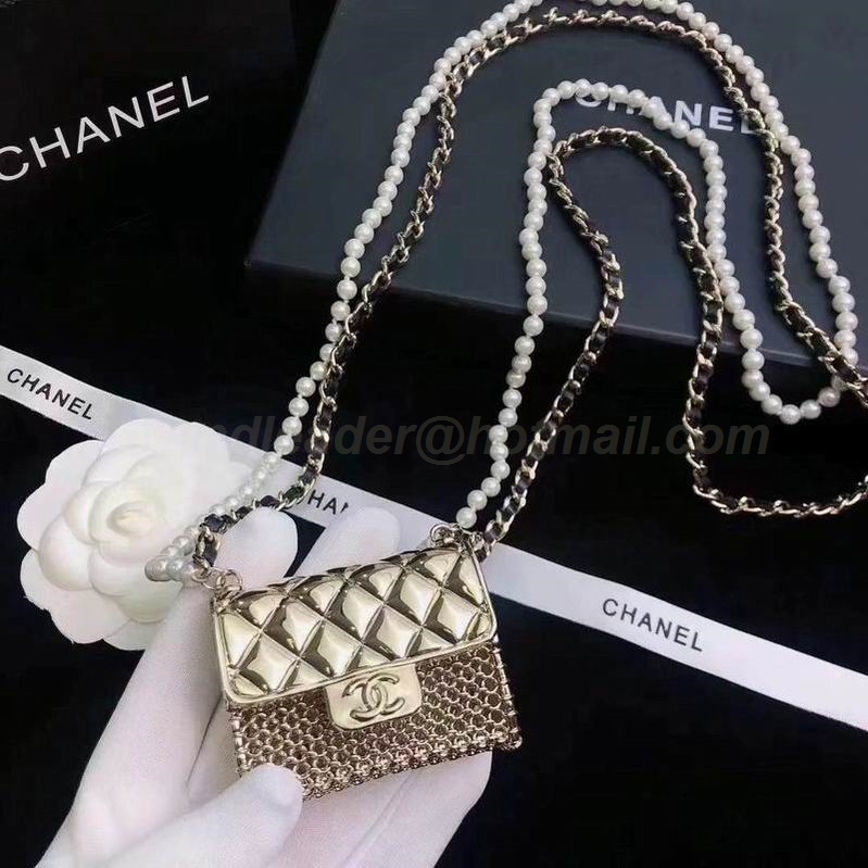 Chanel Necklaces 194